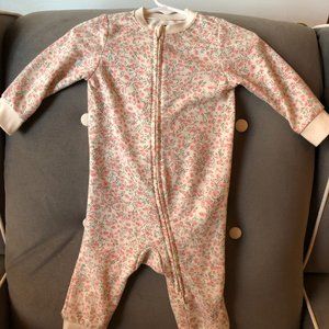 Old Navy Zip-up Long-sleeved Footless Onesie